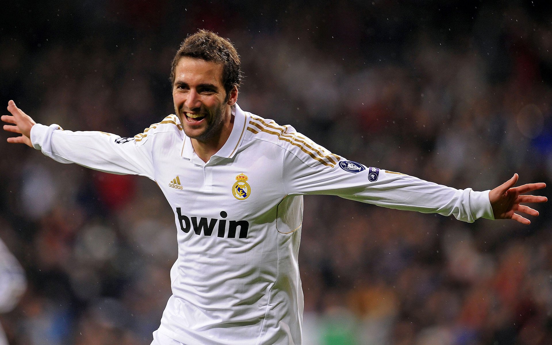 意甲中场组合默契度提升带来控球率变化,意甲最强中场