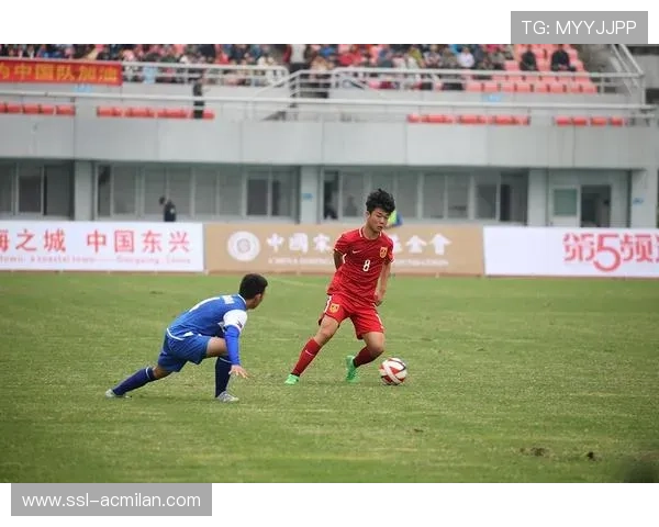 “中国足球运动员在欧洲赛场表现亮眼”，中国欧洲踢球球员