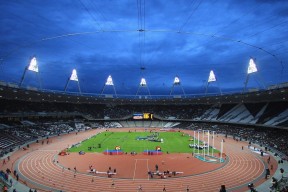 ac米兰官方网站-世界杯中国足球爆冷 球迷情绪波动明显，中国足球世界杯表现